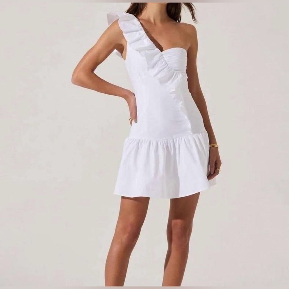 ASTR The Label Asymmetric Ruffle Minidress White XL Lined Cotton Sleeveless